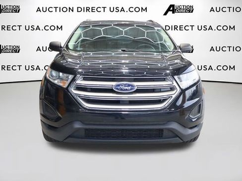 Used 2017 Ford Edge SE FWD image 3
