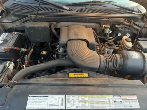 Used 1997 Ford F150 2WD Regular Cab image 10