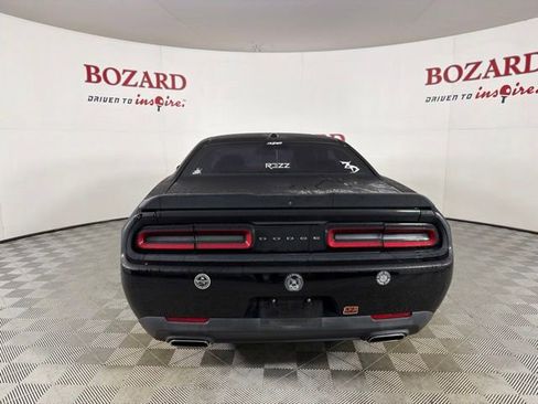 Used 2016 Dodge Challenger SXT w/ Blacktop Package RWD image 7