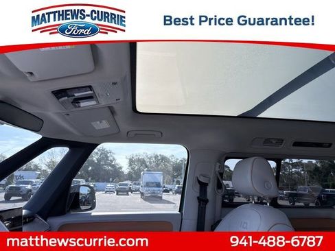 Used 2025 Volkswagen ID. Buzz Pro S Plus RWD image 11