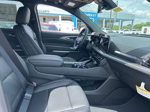 New 2026 Chevrolet Traverse LT FWD image 34