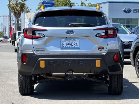 Used 2025 Subaru Crosstrek 2.5i Wilderness w/ Crosstrek Mirror Package AWD/4WD image 5