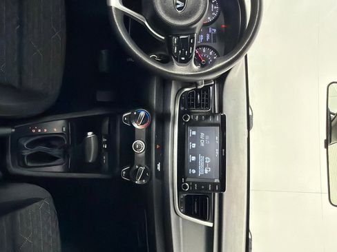 Used 2019 Kia Rio S image 20
