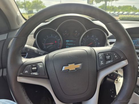 Used 2014 Chevrolet Cruze LT w/ All-Star Edition image 25