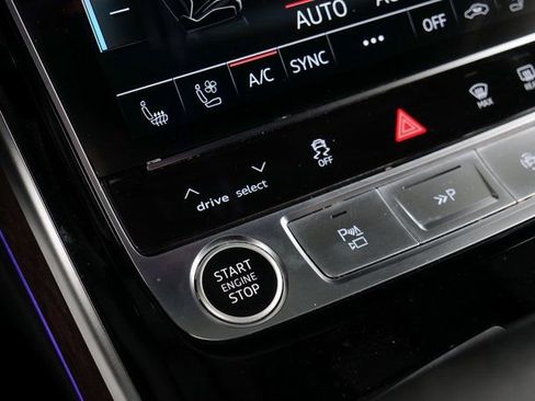 Used 2025 Audi A8 L 3.0T w/ Executive Package image 24