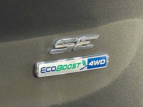 Used 2016 Ford Escape SE w/ SE Leather Comfort Package AWD/4WD image 43