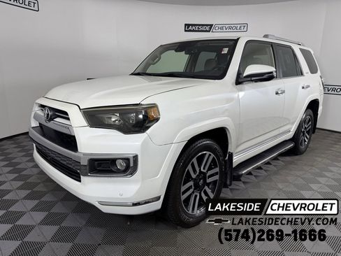Used 2022 Toyota 4Runner Limited image 1