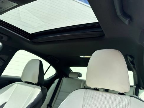Used 2022 Lexus IS 350 F Sport w/ Navigation Package RWD image 31