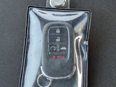 Certified 2025 Honda Civic Sport image 38