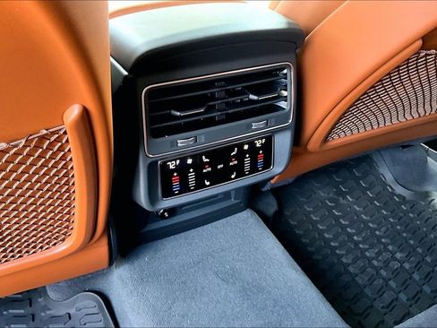 New 2026 Audi Q8 Prestige image 18