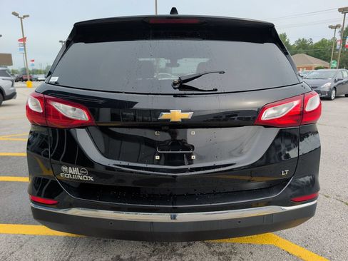 Used 2019 Chevrolet Equinox LT w/ Driver Convenience Package FWD image 6