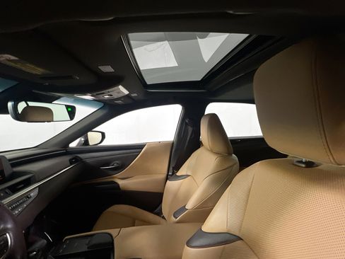 Used 2020 Lexus ES 350 w/ Premium Package image 20