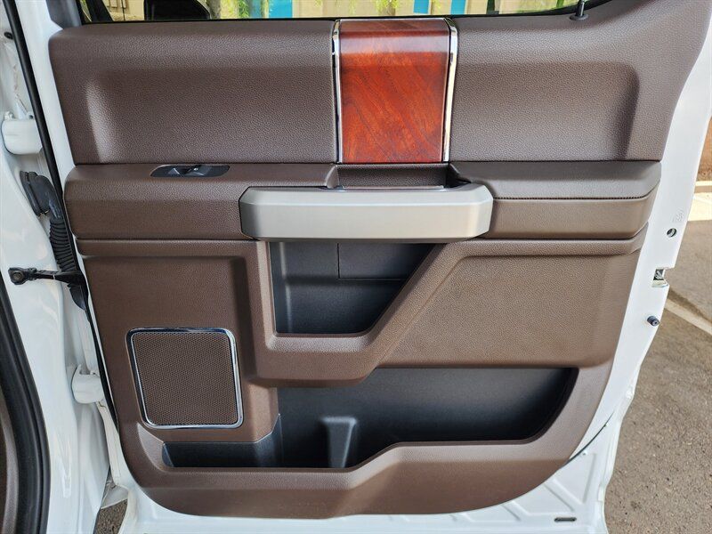 Used 2019 Ford F150 King Ranch w/ Equipment Group 601A Luxury AWD/4WD image 68