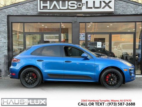 Used 2017 Porsche Macan GTS w/ Premium Package Plus image 20