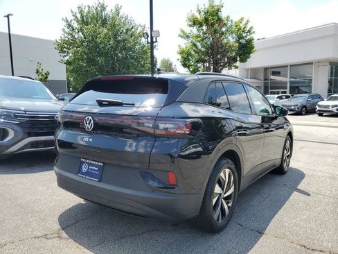 Certified 2025 Volkswagen ID.4 Pro RWD image 4