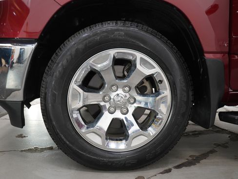 Used 2019 RAM 1500 Big Horn AWD/4WD image 30