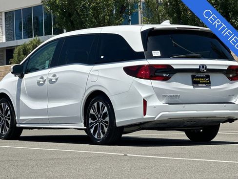 Certified 2026 Honda Odyssey Elite image 6