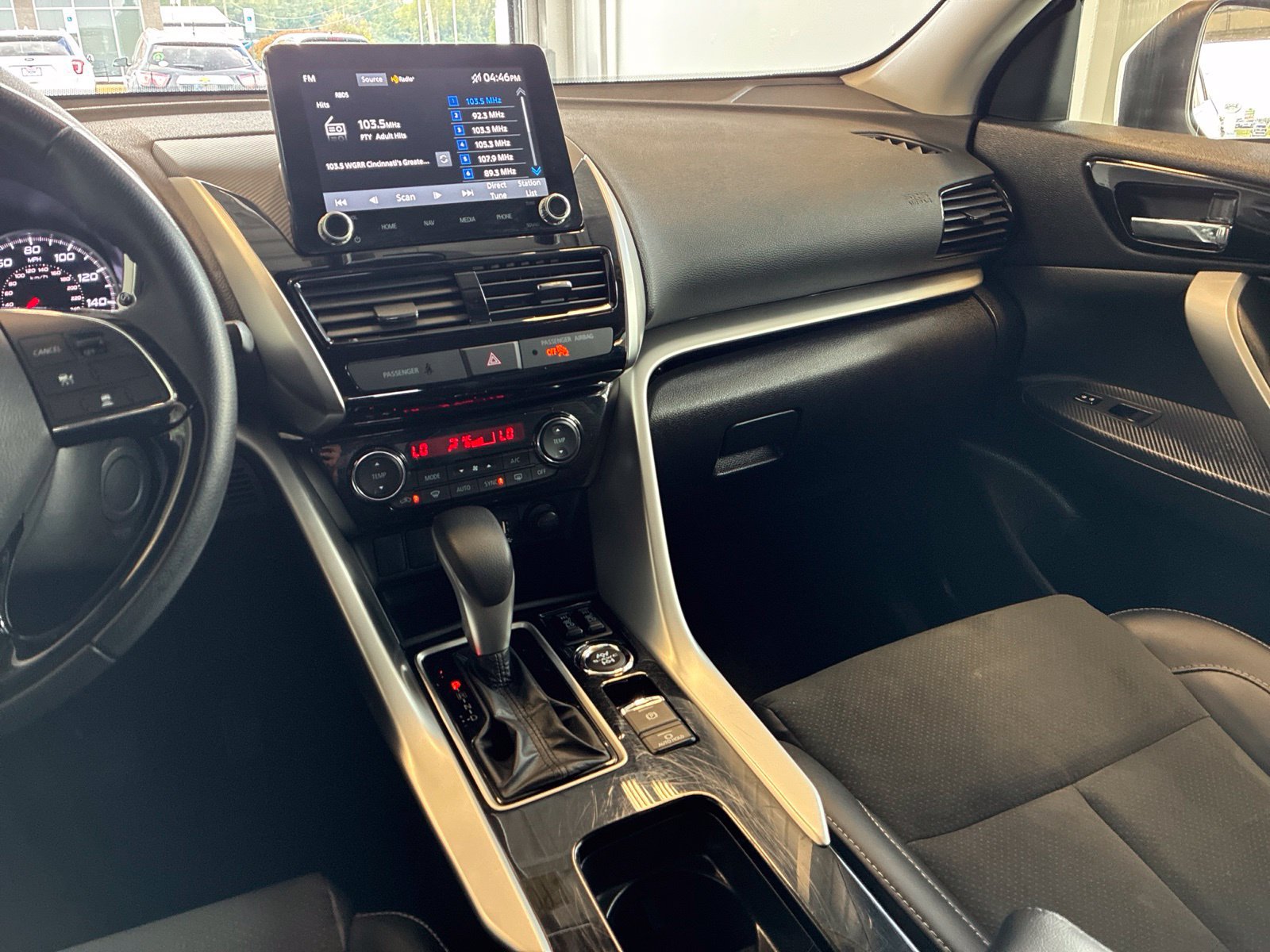 Used 2025 Mitsubishi Eclipse Cross SE AWD/4WD image 18