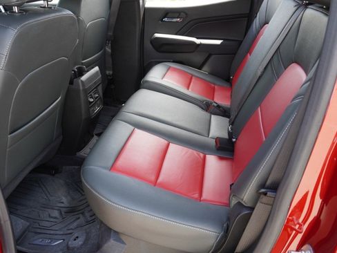 Used 2024 GMC Canyon Elevation w/ Convenience Package RWD image 30