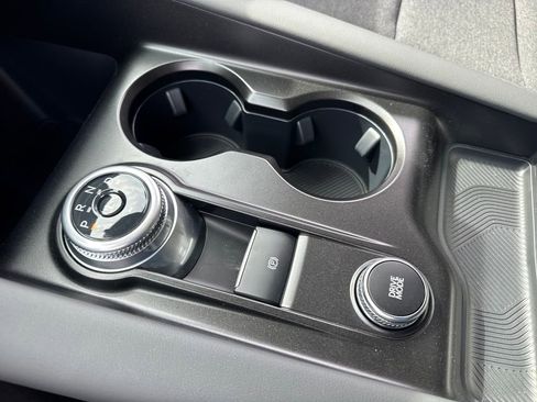 New 2026 Ford Explorer Active image 19