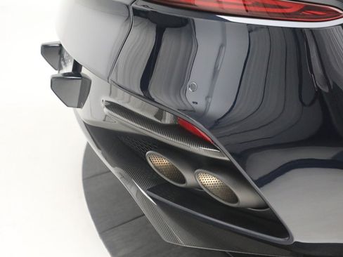 Used 2019 Aston Martin DBS Superleggera RWD image 33