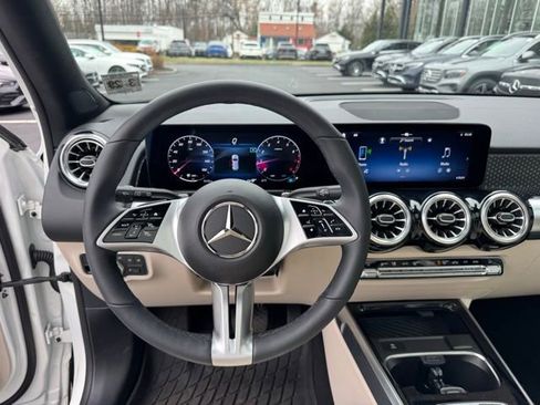 Certified 2024 Mercedes-Benz GLB 250 GLB 250 image 15