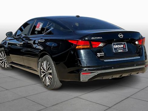 Certified 2023 Nissan Altima 2.5 SV image 11