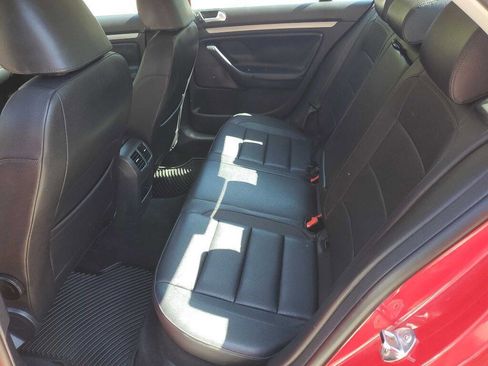 Used 2010 Volkswagen Jetta SE image 21