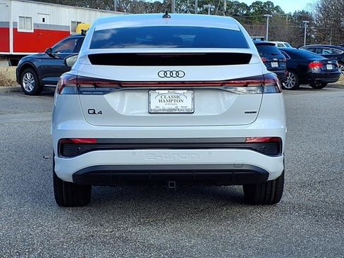 New 2025 Audi Q4 e-tron Premium Plus AWD/4WD image 8