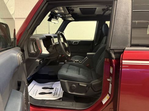 New 2025 Ford Bronco Heritage Edition AWD/4WD image 12