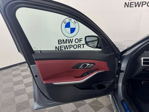 New 2026 BMW 330i xDrive Sedan w/ M Sport Package AWD/4WD image 16