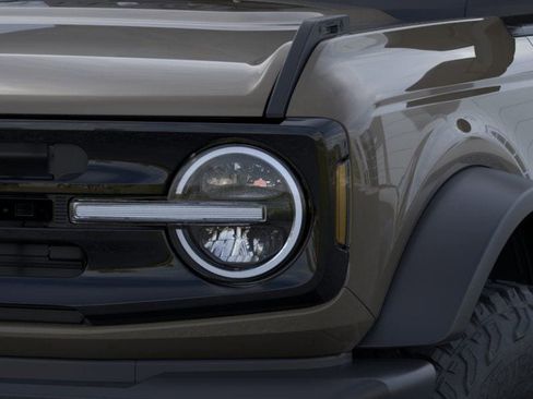 New 2025 Ford Bronco Outer Banks w/ Sasquatch Package image 20