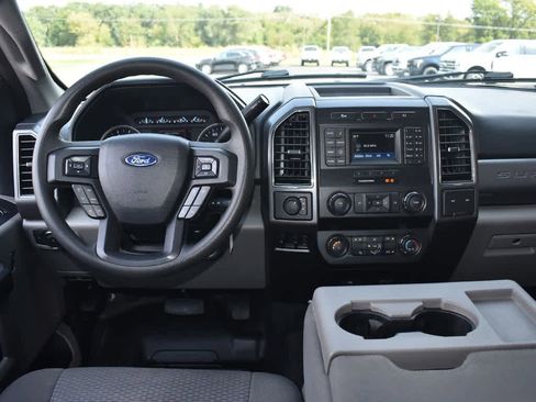 Used 2019 Ford F350 XLT image 16