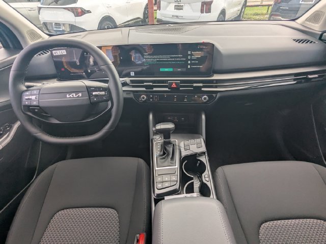 New 2026 Kia Sportage LX FWD image 15