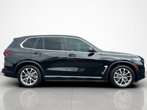 Used 2024 BMW X5 sDrive40i w/ Premium Package RWD image 6