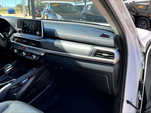 Used 2020 Kia Telluride S AWD/4WD image 17