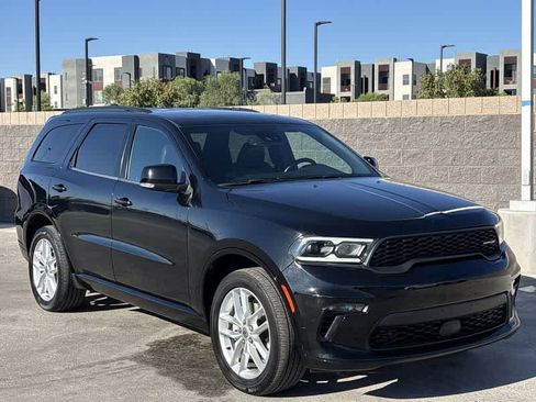 Certified 2023 Dodge Durango GT image 2