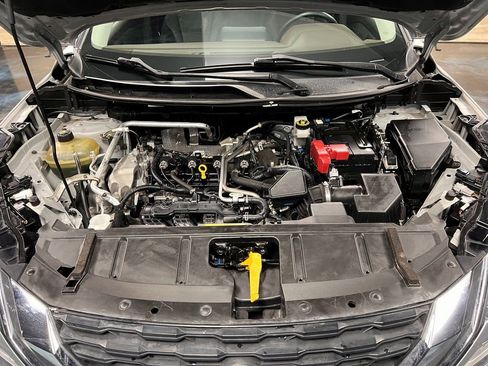 Used 2021 Nissan Rogue SV image 17