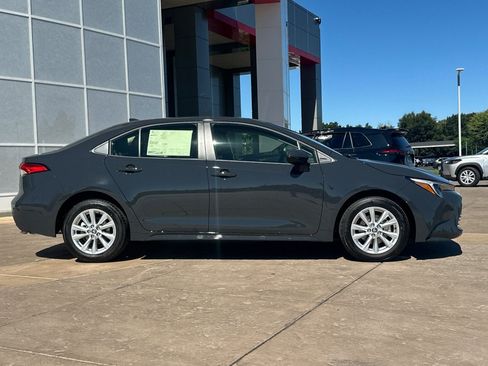 New 2026 Toyota Corolla LE w/ LE Premium Package FWD image 3