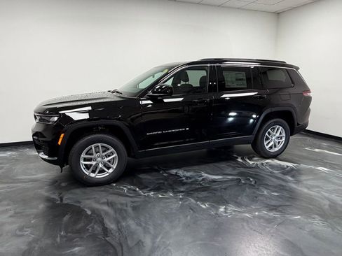 New 2026 Jeep Grand Cherokee L Laredo AWD/4WD image 22