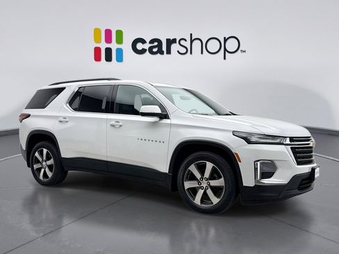 Used 2023 Chevrolet Traverse LT w/ LT Premium Package AWD/4WD image 7
