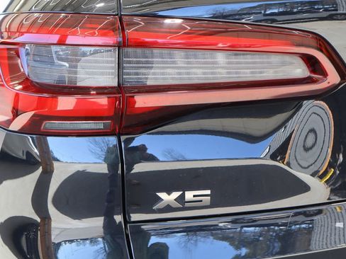 Used 2022 BMW X5 M50i w/ Executive Package image 54
