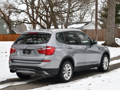 Used 2017 BMW X3 xDrive28i image 4