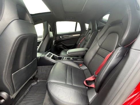 Used 2018 Porsche Panamera 4S image 24