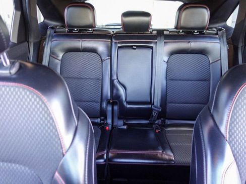 Used 2024 Ford Escape ST-Line image 14