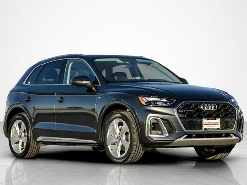 Used 2023 Audi Q5 2.0T Premium Plus w/ Premium Plus Package image 7