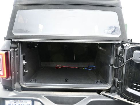 Used 2023 Ford Bronco Outer Banks image 11