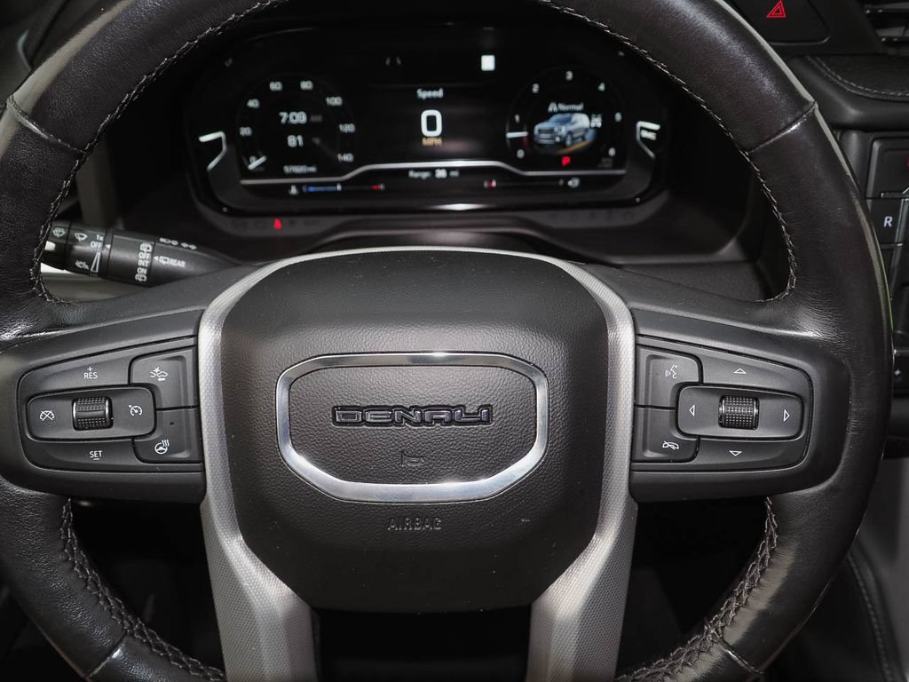Used 2022 GMC Yukon Denali AWD/4WD image 32
