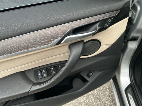 Used 2017 BMW X1 xDrive28i image 15