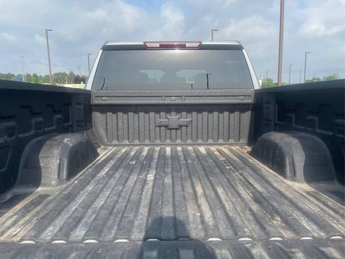 Used 2023 Chevrolet Silverado 1500 RST AWD/4WD image 34